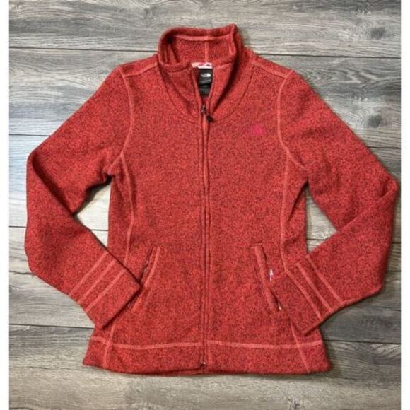 The North Face Women's Maggy Sweater Fleece Jacket Red Plaid Pockets Size Small - Picture 1 of 10